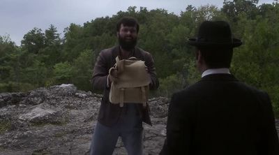 Nowhere to go! - Murdoch Mysteries