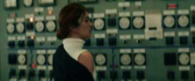 [NSA SOLDIER] Hands up,
the power's being shut down. - Deadlock