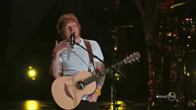 Nu het uit is, - Apple Music Live: Ed Sheeran