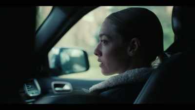 Nu ştiu.
Nu doar Nicole s-a comportat aşa. - Long Bright River