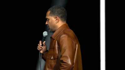 Nu vă mint. Fac terapie. Știți voi. - Mike Epps: Ready to Sell Out