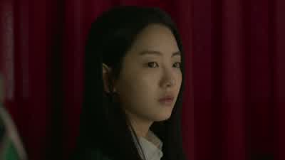 누가 오바이트하고 있어     그쳤다  뭐가? - All of Us Are Dead