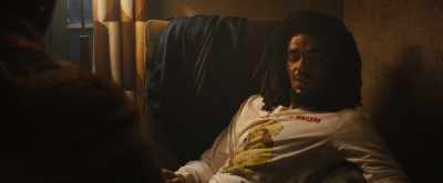 Nuh really inna
no jewelry thing, yu know? - Bob Marley: One Love