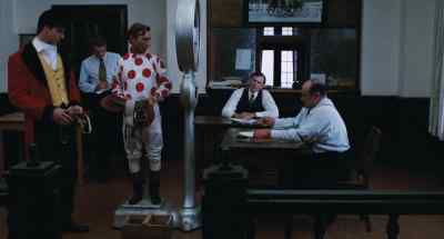 - Number one, sir.
- Number one, add two pounds. - The Black Stallion