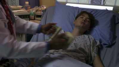  Nurse: Charged. - V.C. Andrews' Hidden Jewel