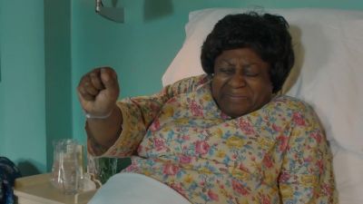 - Nurse! Please can I ju...?
- SHE GROANS - Call the Midwife
