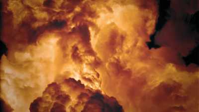 NYE:
People had seen explosions - To End All War: Oppenheimer & the Atomic Bomb
