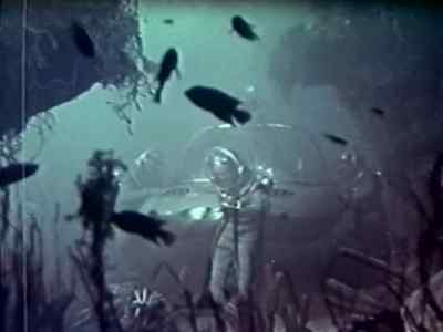 Nyla, Nyla, come here! - Voyage to the Planet of Prehistoric Women
