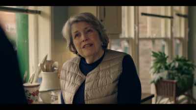 O Dan falou-me dos teus pais. - Years and Years
