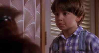 O.K. YOU STAY HERE
AND BE VERY QUIET. - Dunston Checks In