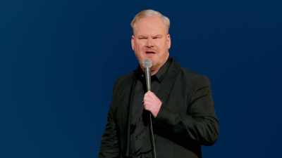 "O quê, tens o teu próprio mordomo?" - Jim Gaffigan: Dark Pale