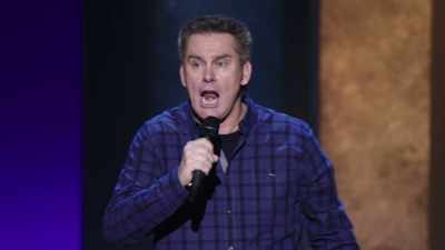 O umbrelă e pe plajă când ajungi acolo!" - Brian Regan: Nunchucks and Flamethrowers