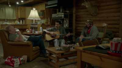 ♪ Obama was a traitor ♪ - Borat’s American Lockdown & Debunking Borat