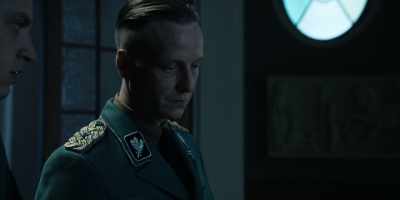 Obergruppenführer
Heydrich has just landed. - The Conference