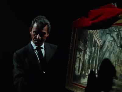 Objet d'art number two. - Night Gallery