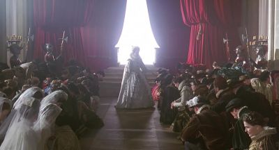 Observe Lord Burghley - Elizabeth