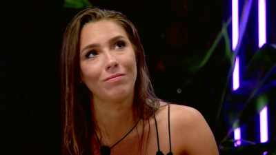 >> OBVIOUSLY I DON'T THINK
WESTON HANDLED ANYTHING WELL, - Love Island