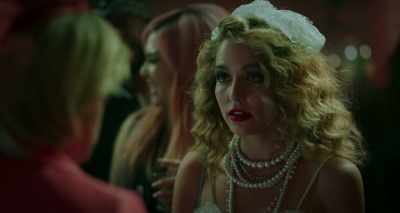 Obviously, you, like,
wanna be here, but I don't. - Valley Girl