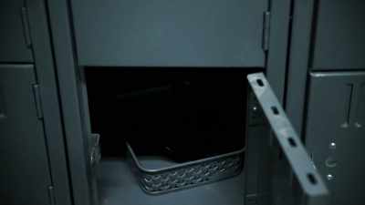 October 19, 2003,
13:16, Pacific Time. - Interrogation