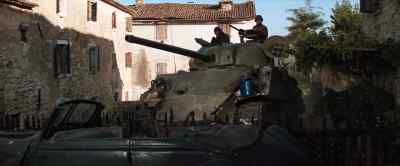 ODDBALL:
All right, ready to turn right. - Kelly's Heroes
