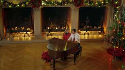 O'er the fields we go,
laughing all the way. - A Biltmore Christmas