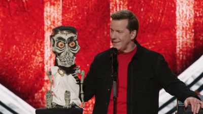 - Of course they are.
[chuckles] - Jeff Dunham:  I'm With Cupid