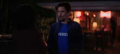 - Of course, you can use Giorgio's.
- Yeah? [laughs] - The Big Door Prize