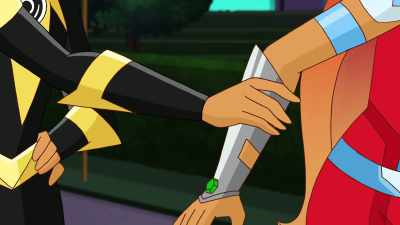 Of course! I shall get Principal Waller. - DC Super Hero Girls: Intergalactic Games