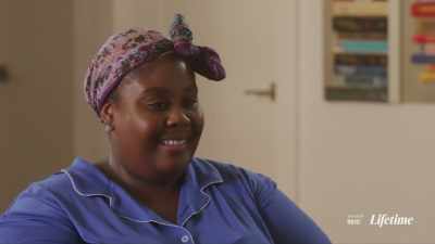 - Of course.
I'm your assistant now. - Single Black Female