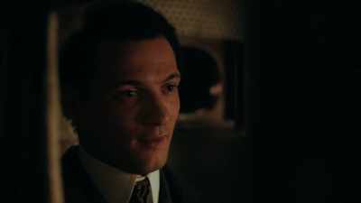 - Of course. Silly me. I'm...
- I'm... I'm teasing, Spencer. - The Essex Serpent