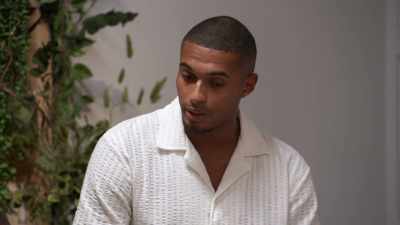 Of course, yeah, I'm waiting
for a date this week, - Love Trip: Paris