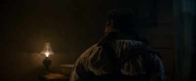 Off... Off.
Take it off. - The Sisters Brothers