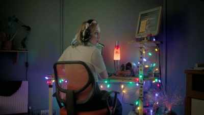 Off to work, wage slaves.
Enjoy your hamster wheels. - Dead Pixels