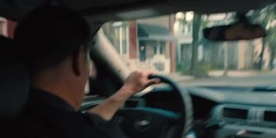 [officer 1]
Stand down, Officer.
I repeat, stand down. - Charm City Kings