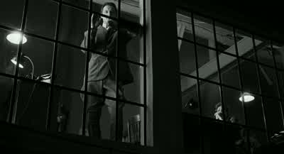 OFFICER: Appell! - Schindler's List