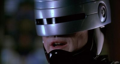 Officer down - RoboCop 3