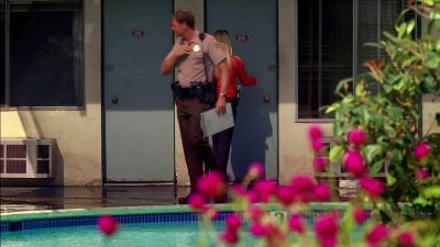 Officer Duquesne. Is
there still a problem? - CSI: Miami