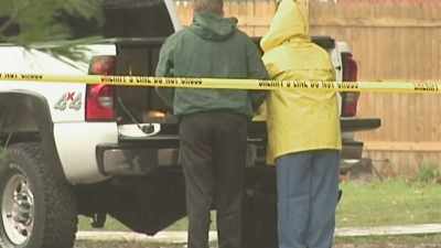 Officer: GOING THROUGH
AND CHECKING TO SEE - Hometown Homicide