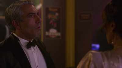 Officer, I don't know
what's going on here, - Leverage: Redemption