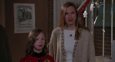 Officer this is not a prank ReallyHey I put my life on the line to protect this community and you punks pull thisGet outta here Come on DaniAnd take that cat with yaWhat's so funny Eddie Ahh just a bunch of kids pullin' my chainThey thought I was a real - Hocus Pocus