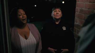 Officer Kenner and I are here - House of Chains