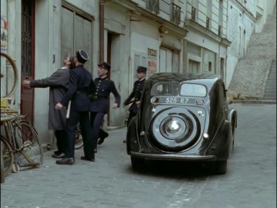 -[Officer] Oui, Inspector. - Agatha Christie's Poirot