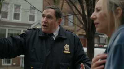 Officer Quinlan parla italiano. - East New York