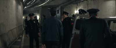 Officer Roller, you make
a very convincing delivery driver! - Diabolik - Ginko Attacks