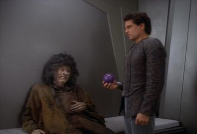 Officer... - Star Trek: Deep Space Nine