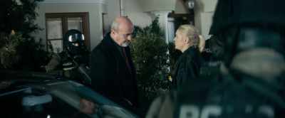 Officer Zapolska,
Central Anticorruption Bureau. - Proceder
