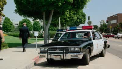 Officers, if we see any like... - Beverly Hills Cop