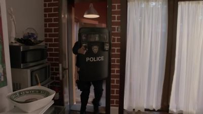(officers shouting)
Move, move, move! - Blue Bloods