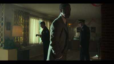 (OFFICERS
SPEAKING INDISTINCTLY) - Fight Night: The Million Dollar Heist