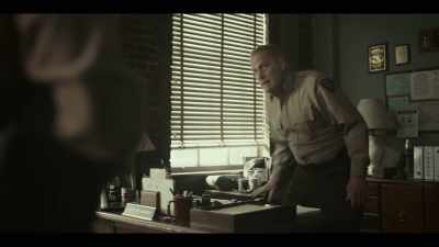 Offinger caught the guy
dealing - American Rust